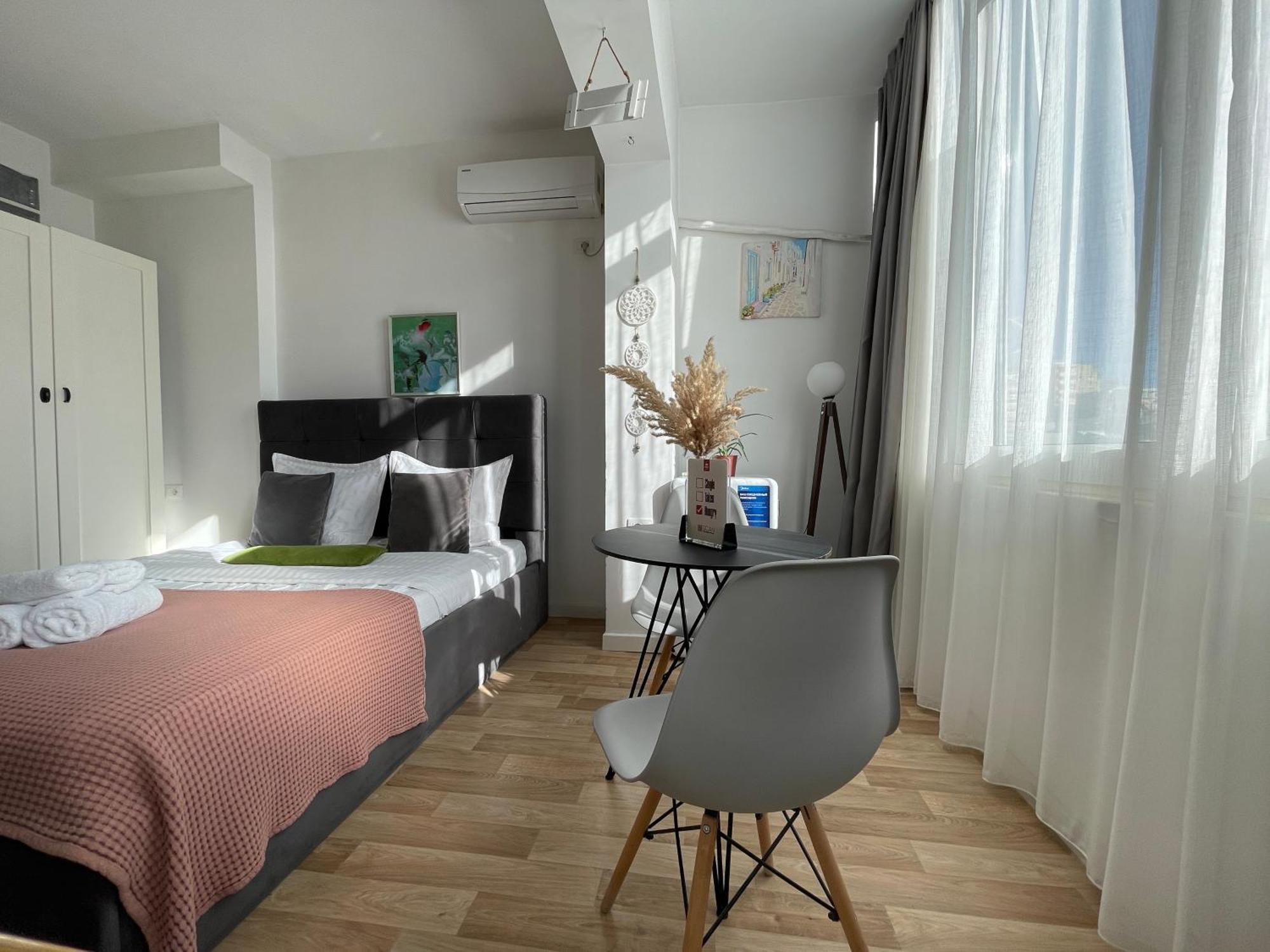 Bricks Studio Apartments Тирана Екстериор снимка